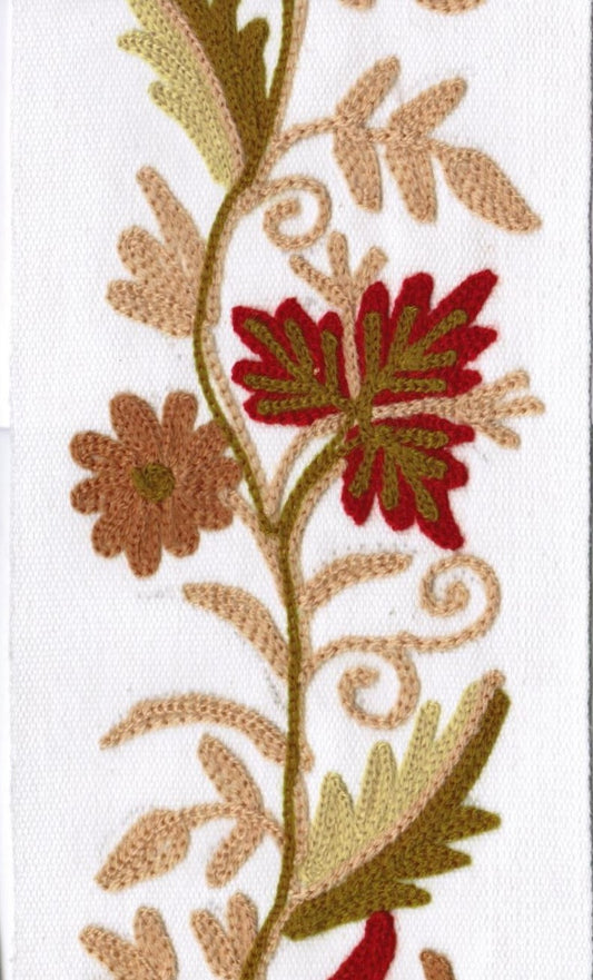 Crewel beige